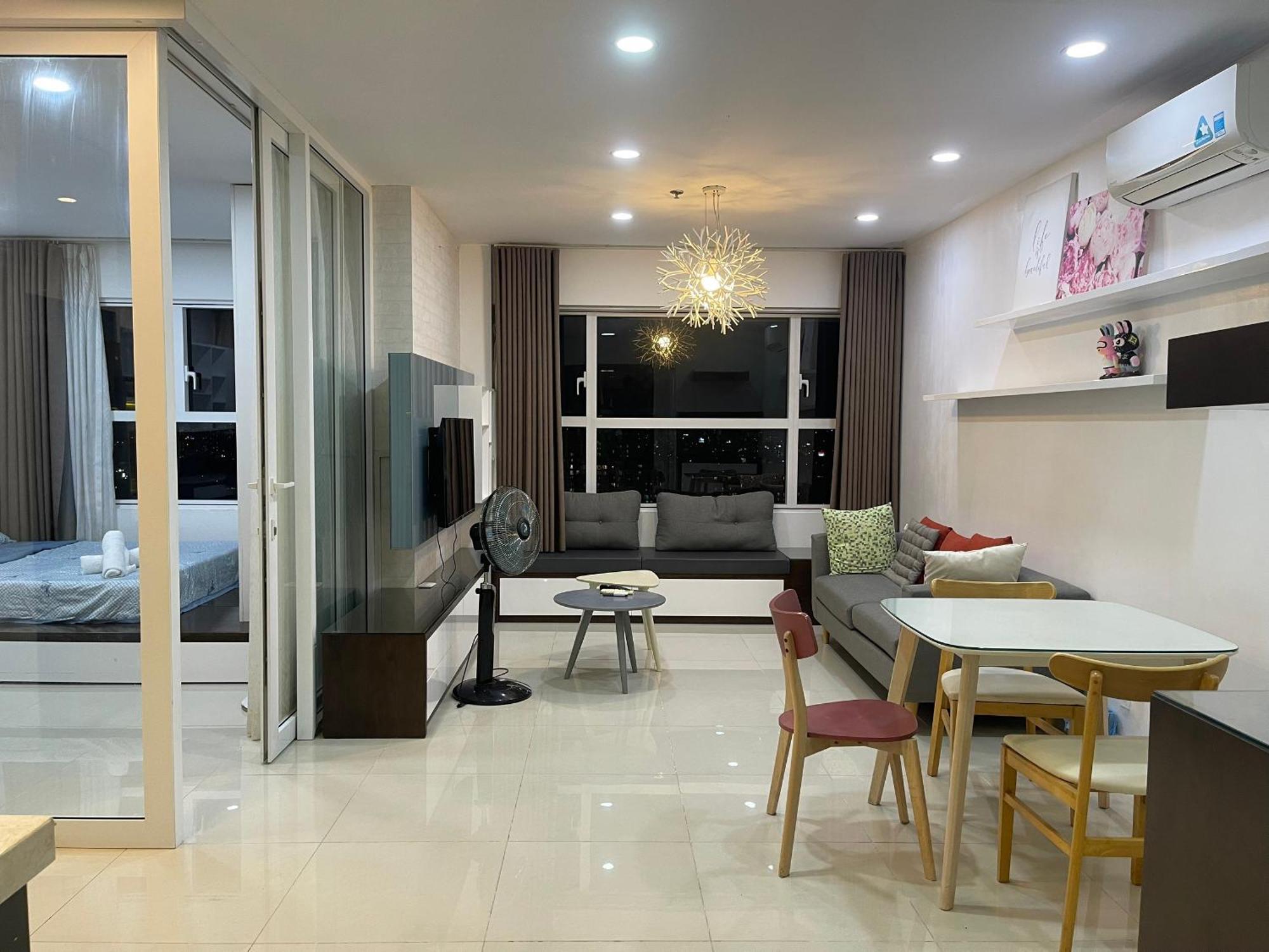 Apartment Sunrise City Saigon *